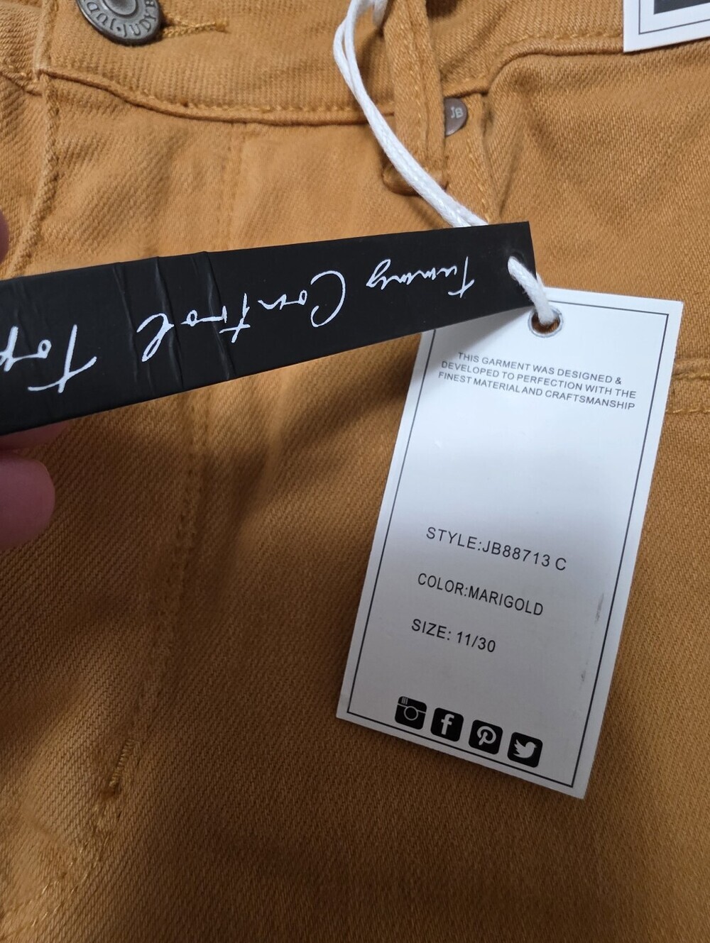 Judy Blue Marigold High Waist Flare Jeans NWT Size 11/30 - Picture 4 of 12